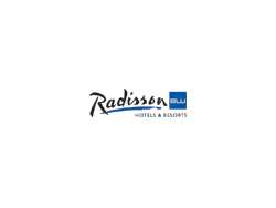 Radisson B
